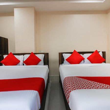 Oyo 66942 Venus Residency Hotel Lalaguda Ngoại thất bức ảnh