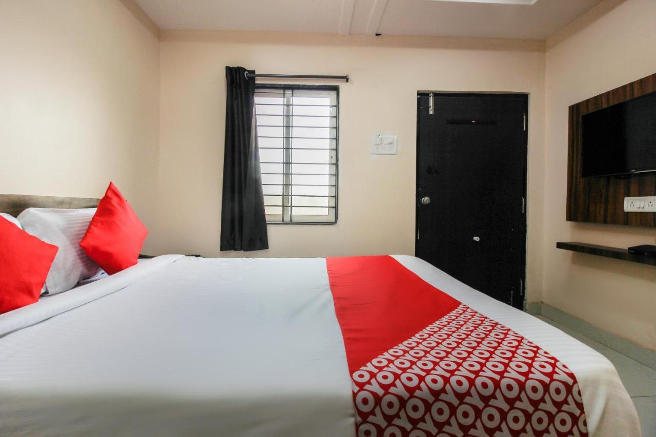 Oyo 66942 Venus Residency Hotel Lalaguda Ngoại thất bức ảnh
