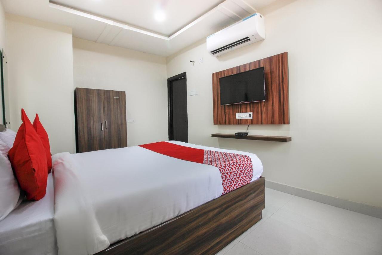 Oyo 66942 Venus Residency Hotel Lalaguda Ngoại thất bức ảnh
