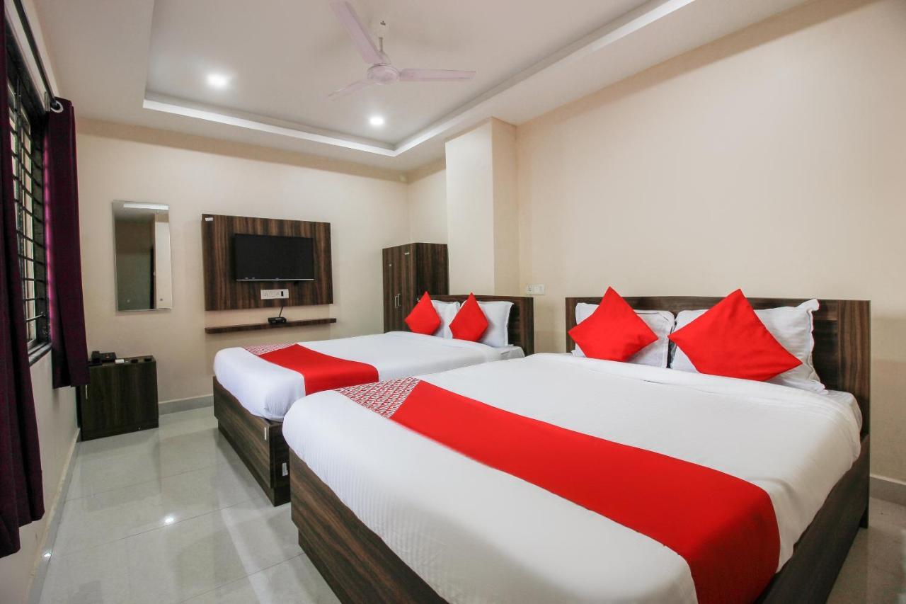 Oyo 66942 Venus Residency Hotel Lalaguda Ngoại thất bức ảnh