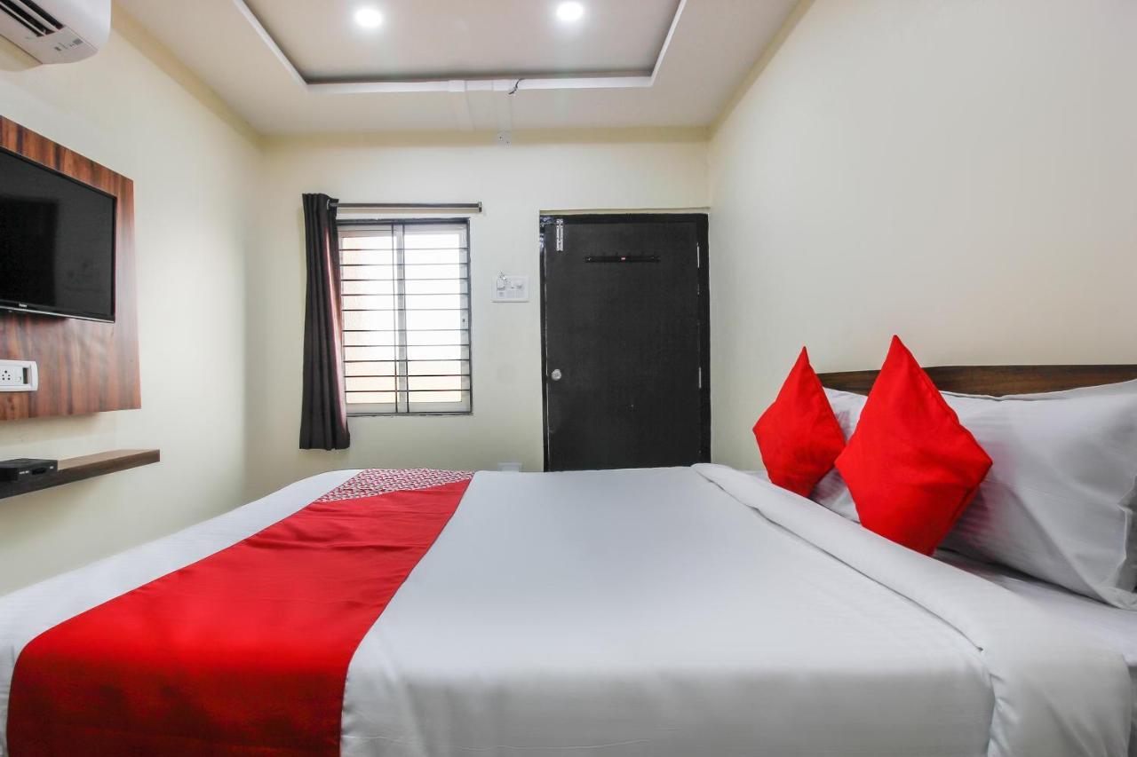 Oyo 66942 Venus Residency Hotel Lalaguda Ngoại thất bức ảnh